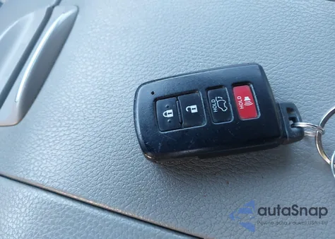 2018 Toyota Highlander Xle from USA, damaged, VIN 5TDJZRFH0JS909009